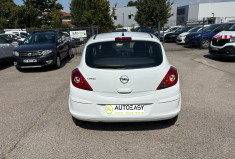 Opel Corsa 1.0 / 65 ch / Essentia / Clim
