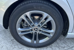 Mercedes Classe A 200 d 150 Business Line 8G-DCT / Caméra / Angles Morts / Ecran 10 Pouces
