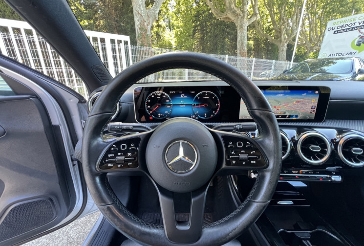 Mercedes Classe A 200 d 150 Style Line 8G-DCT / Caméra / Angles Morts / Ecran 10 Pouces