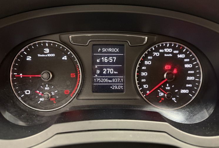 Audi Q3 2.0 TDI Ultra 150 ch Ambiente 