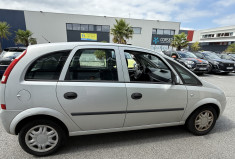 Opel MERIVA Uniquement pour professionnel du commerce automobile