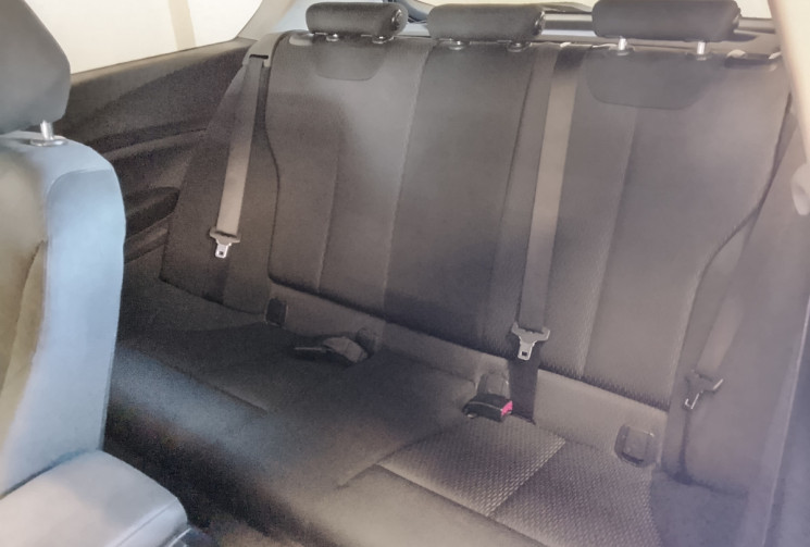 BMW Série 1 116 i 1.5 109 F21 LOUNGE
