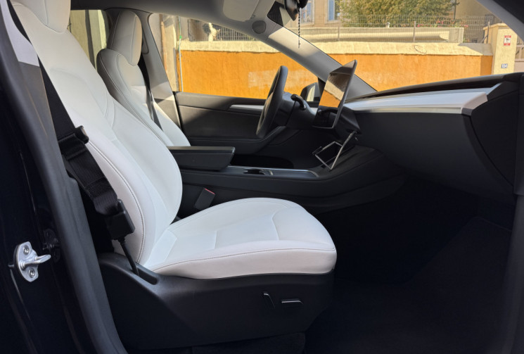 Tesla Model Y long range grande autonomie 514 cv dual motor option surboost origine France 2em main 