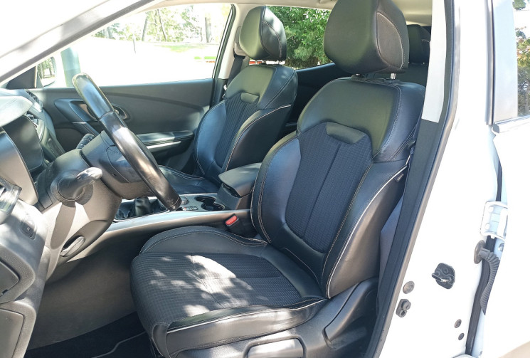 Renault Kadjar 1.6 dci 130ch BOSE ED - Toit pano - Suivi complet !