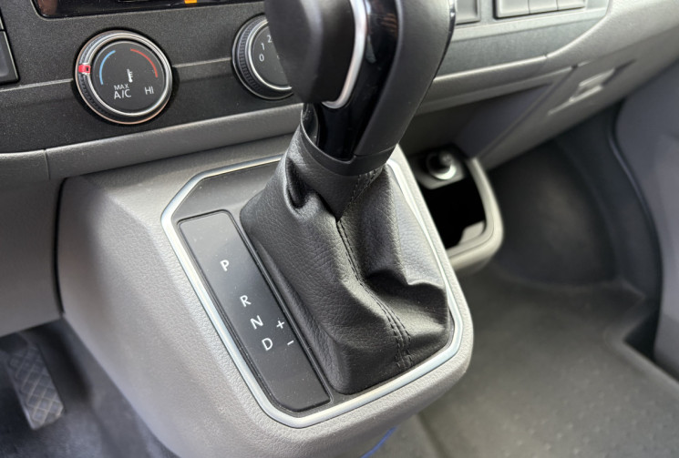 Volkswagen Transporter VI 2.0 TDI 150 EDITION L1H1 Phase 6.1 * Carplay * Virtual Cockpit * Caméra