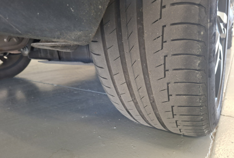 Volvo XC40 T5 Recharge 180+82  DCT7 R-Design / Toit ouvrant panoramique électrique