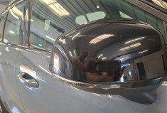 Volvo XC40 T5 Recharge 180+82  DCT7 R-Design / Toit ouvrant panoramique électrique