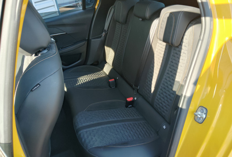 Peugeot 208 1.2 PureTech 100ch S&S ROAD TRIP EAT8