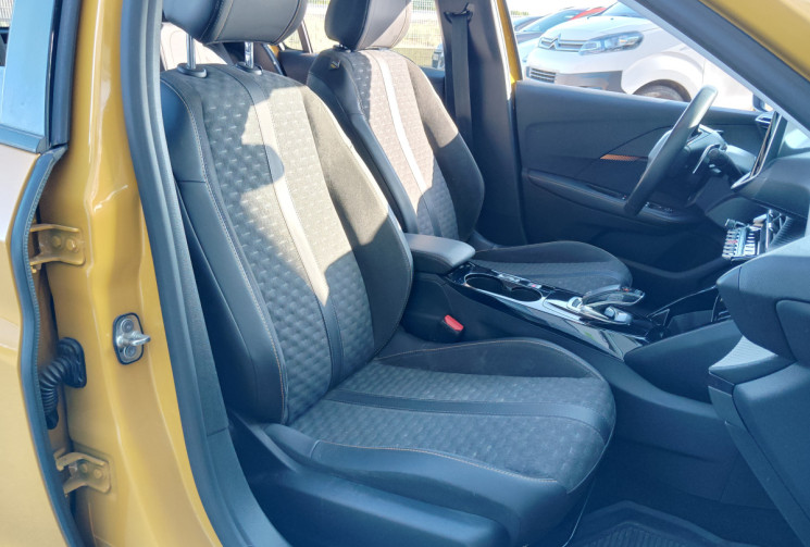 Peugeot 208 1.2 PureTech 100ch S&S GT EAT8 mars 2022