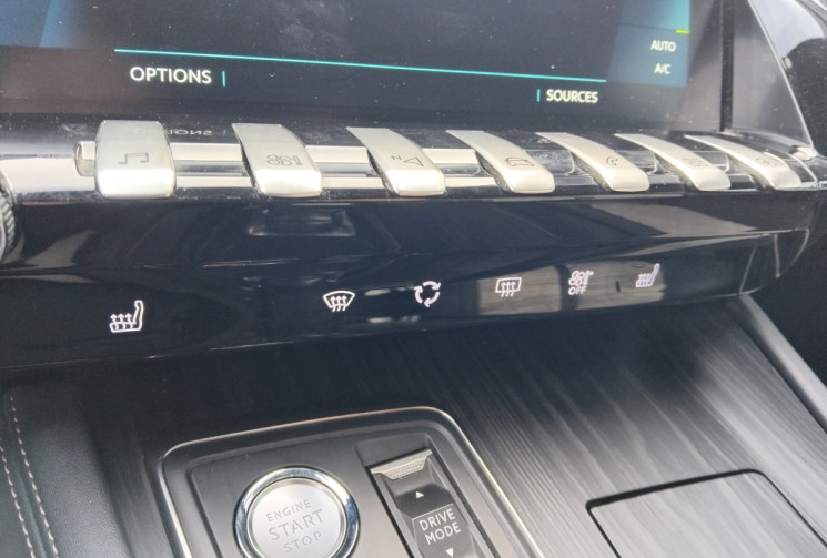 Peugeot 508 HYBRIDE 225 e-EAT8 GT Pack - Son Focal - Sièges chauffants