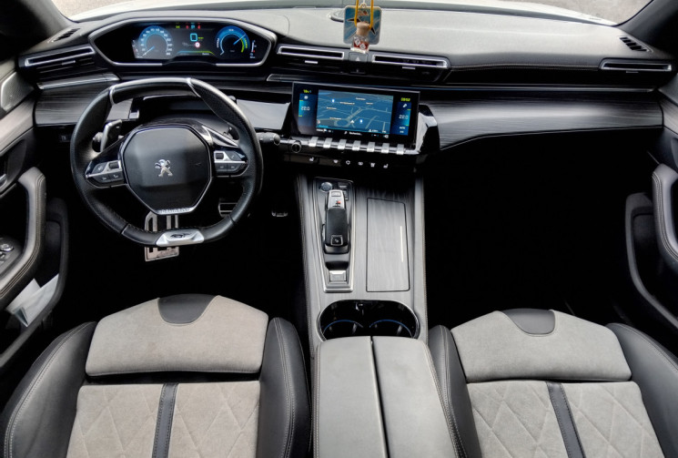 Peugeot 508 HYBRIDE 225 e-EAT8 GT Pack - Son Focal - Sièges chauffants