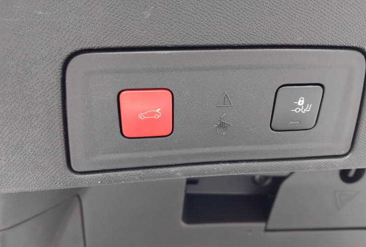 Peugeot 508 HYBRIDE 225 e-EAT8 GT Pack - Son Focal - Sièges chauffants