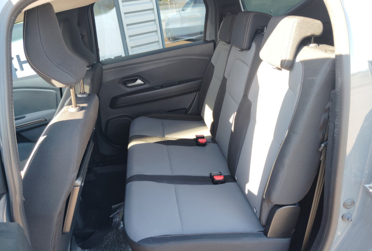 Dacia Jogger 1.6 hybrid 140ch Extreme 7 places Dacia Jogger 1.6 hybrid 140ch Extreme 7 places