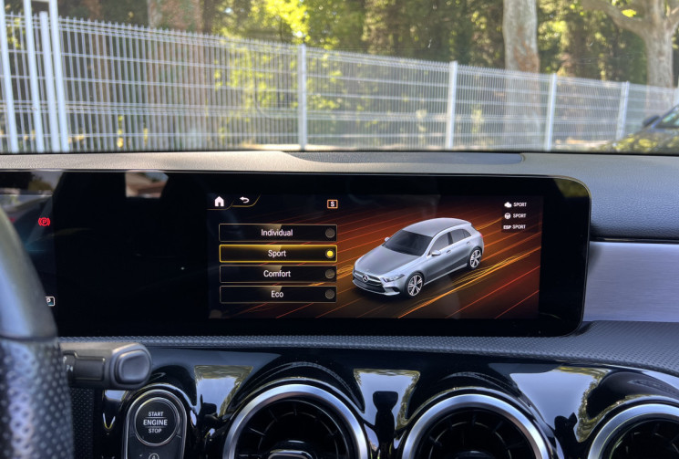 Mercedes Classe A 200 d 150 AMG Line 8G-DCT / Caméra / Blanc Nacré / Entretien à Jour