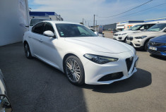 Alfa Romeo Giulia 2.2 JTD 16V AT8 180 cv Boîte auto LUSSO