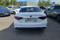 Alfa Romeo Giulia 2.2 JTD 16V AT8 180 cv Boîte auto LUSSO
