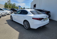 Alfa Romeo Giulia 2.2 JTD 16V AT8 180 cv Boîte auto LUSSO