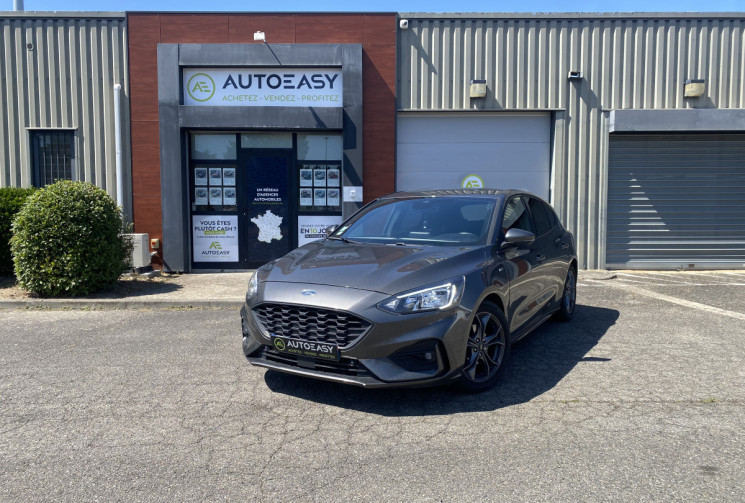 Ford Focus ST-Line 1.5 TDCI 120 / Boîte auto / Carplay