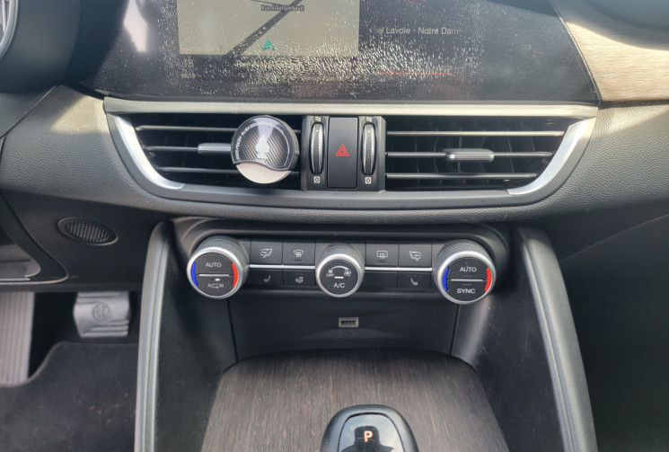Alfa Romeo Giulia 2.2 JTD 16V AT8 180 cv Boîte auto LUSSO