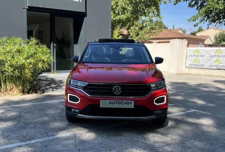 Volkswagen T-Roc 1.5 TSI EVO 150 Carat Exclusive / Toit Ouvrant / Attelage / Carplay / Keyless / ACC
