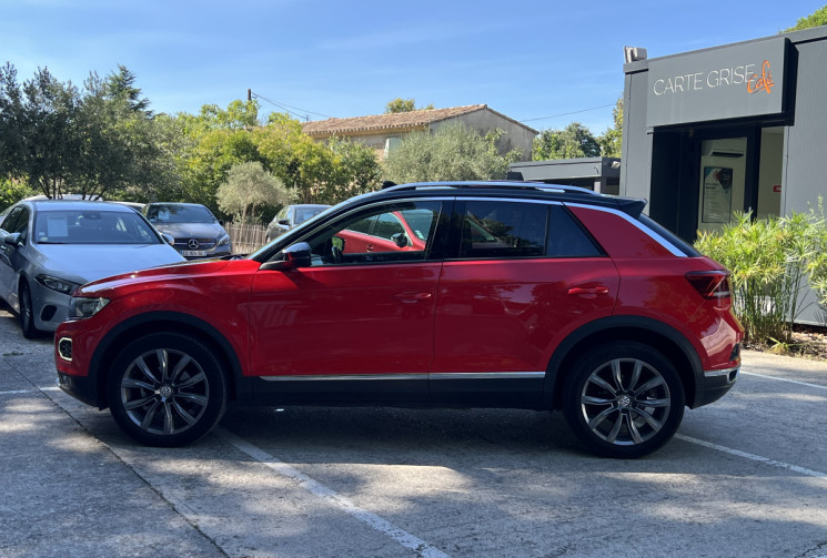 Volkswagen T-Roc 1.5 TSI EVO 150 Carat Exclusive / Toit Ouvrant / Attelage / Carplay / Keyless / ACC