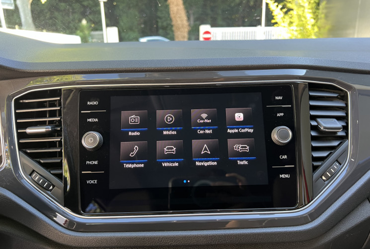 Volkswagen T-Roc 1.5 TSI EVO 150 Carat Exclusive / Toit Ouvrant / Attelage / Carplay / Keyless / ACC