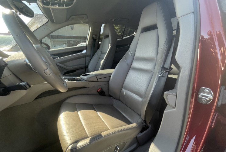 Porsche Panamera 4 PDK 3.6 / 300 CH