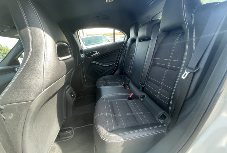 Mercedes Classe A 180 / 122 CH / SENSATION