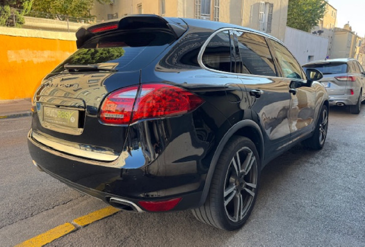 Porsche Cayenne 3.0D 245 cv origine France 3em main / TOIT OUVRANT/ JA 21POUCE / SIEGES CHAUFFANT/ 
