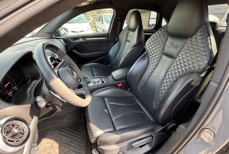 Audi RS3 BERLINE 2.5 TFSI / 400 CH / BERLINE