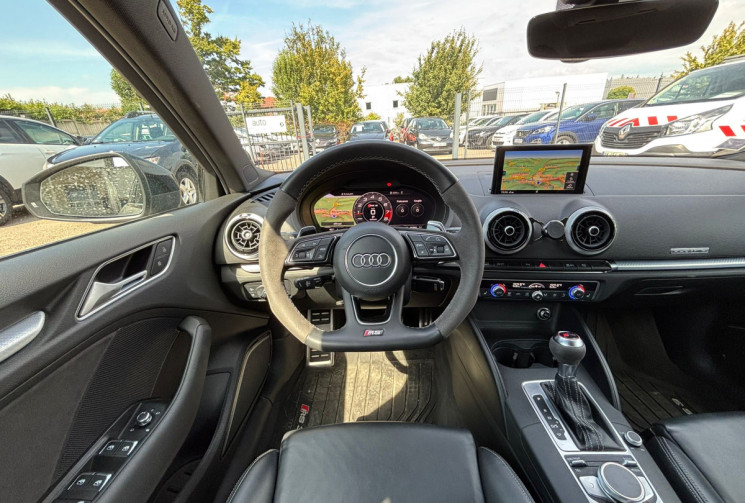 Audi RS3 BERLINE 2.5 TFSI / 400 CH / BERLINE