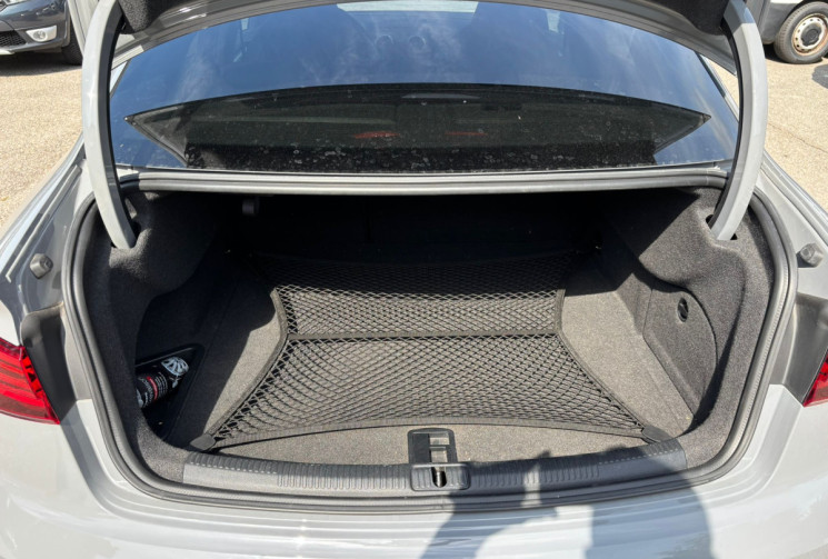 Audi RS3 BERLINE 2.5 TFSI / 400 CH / BERLINE