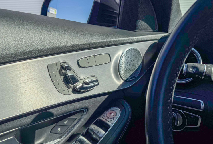 Mercedes Classe C  C200 AMG-Line 184 BVA Toit Ouvrant Burmester CAM360 Sièges à mém Suivi Mercedes