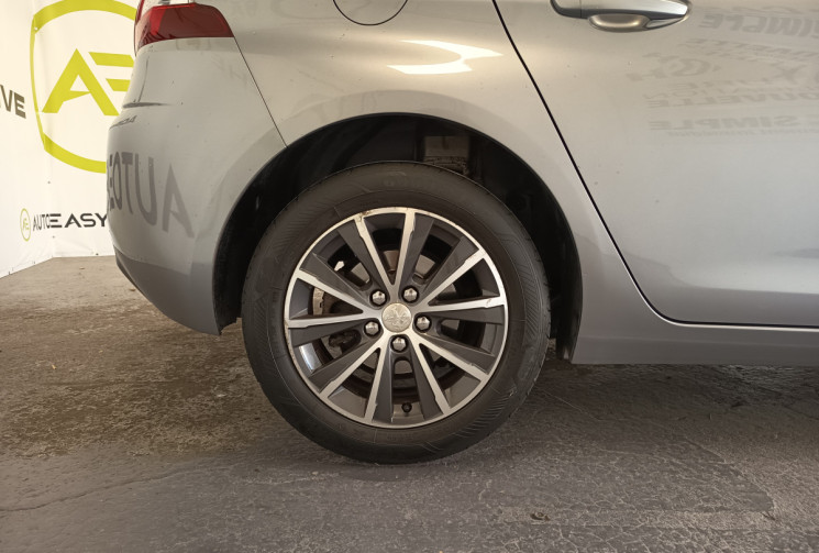 Peugeot 308 II 1.2 ESS 130CV ENTRETIEN EXCLUSIF CONCESSION GARANTIE 1AN  