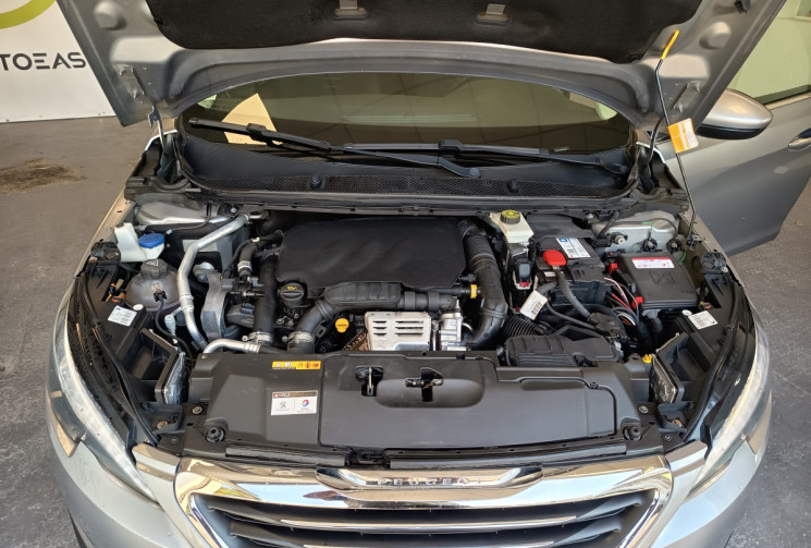 Peugeot 308 II 1.2 ESS 130CV ENTRETIEN EXCLUSIF CONCESSION GARANTIE 1AN  