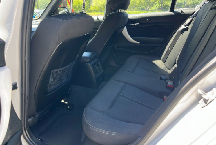 BMW Série 1  (F20) LCI 5 portes 118d 2.0 d 16V 150 cv Boîte auto