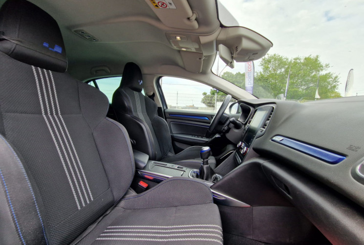 Renault Megane IV 1.3 TCe140 GT LINE / TRES BON ETAT / GARANTIE 12 MOIS