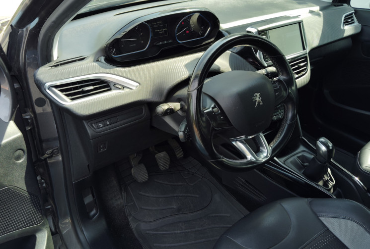 Peugeot 2008 1.6 BlueHDi 100ch Allure