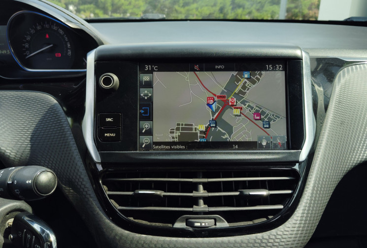 Peugeot 2008 1.6 BlueHDi 100ch Allure