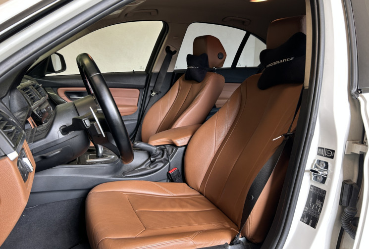 BMW Série 3 320iA 184ch Luxury
