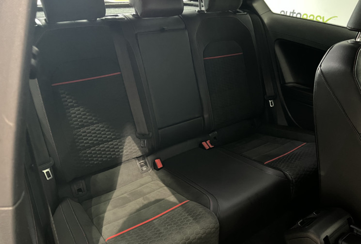 Volkswagen Golf 245CH GTI 3P PERFORMANCE DSG7