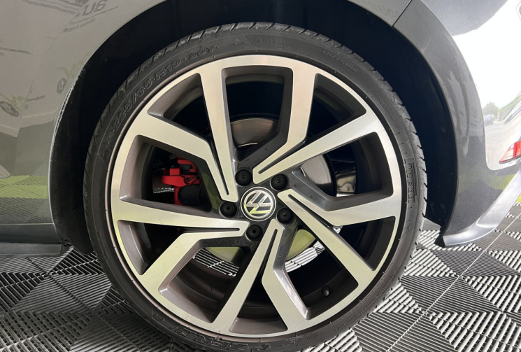 Volkswagen Golf 245CH GTI 3P PERFORMANCE DSG7
