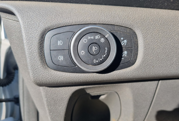 Ford TRANSIT CUSTOM FG 300 L2H1 2.0 EcoBlue 130 Hybrid Ambiente