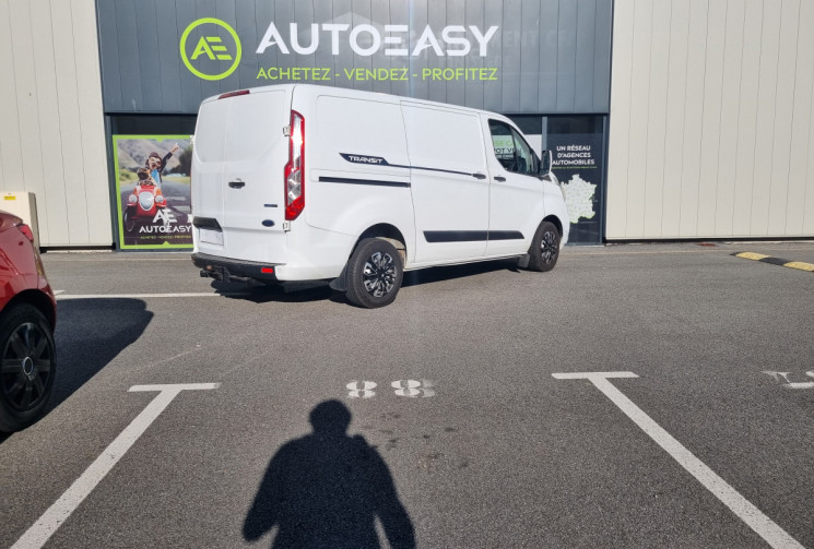 Ford TRANSIT CUSTOM FG 300 L2H1 2.0 EcoBlue 130 Hybrid Ambiente