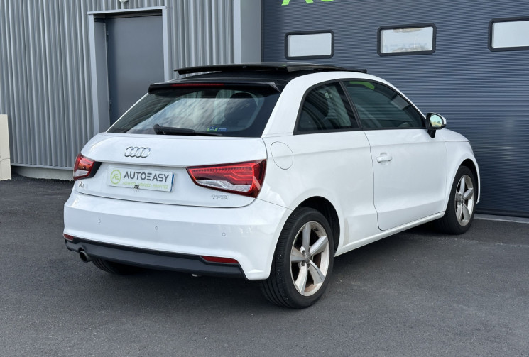 Audi A1 II 1.0 TFSI 95 ch ULTRA METROPOLITAN - TOIT OUVRANT - FEUX LED