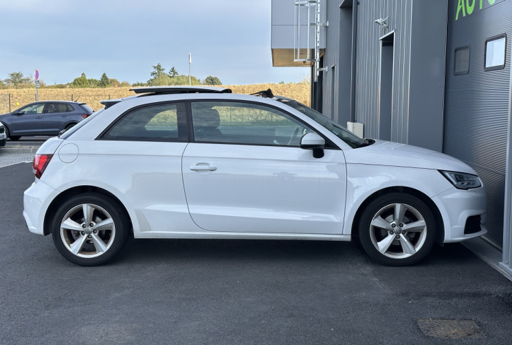 Audi A1 II 1.0 TFSI 95 ch ULTRA METROPOLITAN - TOIT OUVRANT - FEUX LED