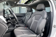 Audi A1 II 1.0 TFSI 95 ch ULTRA METROPOLITAN - TOIT OUVRANT - FEUX LED
