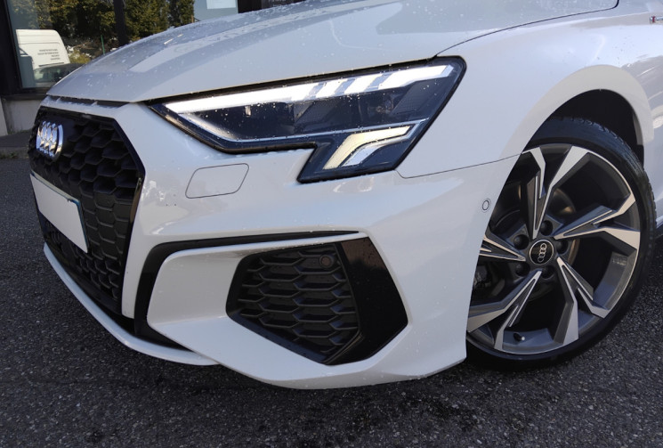 Audi A3 SPORTBACK  IV 35 TDI 150 S LINE S Tronic 7 - Suivi Audi - Première Main - Bang & Olufsen