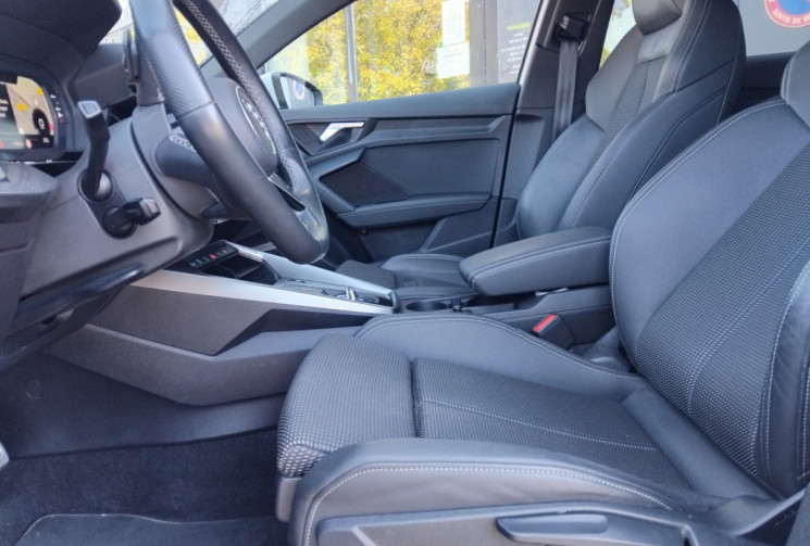 Audi A3 SPORTBACK  IV 35 TDI 150 S LINE S Tronic 7 - Suivi Audi - Première Main - Bang & Olufsen