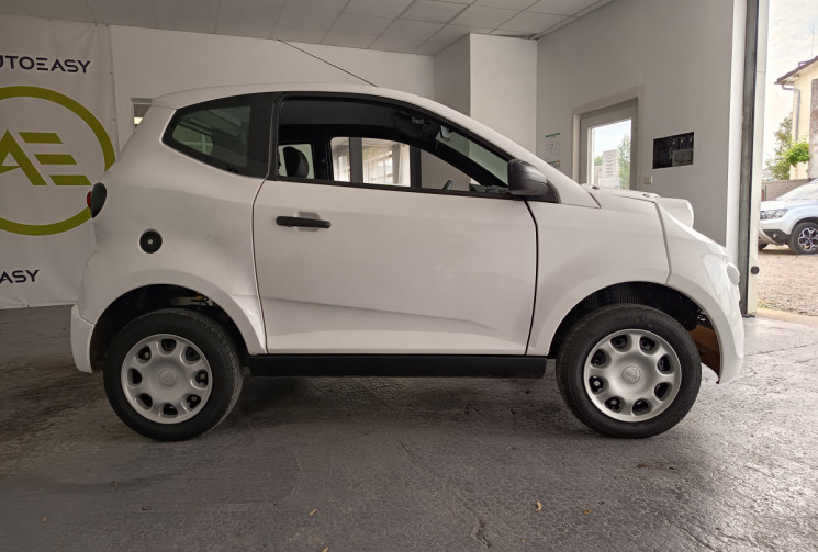 Aixam Minauto S10 FINITION ACCES OPTION AUTORADIO ENTRETIEN CONCESSION ETAT NEUF